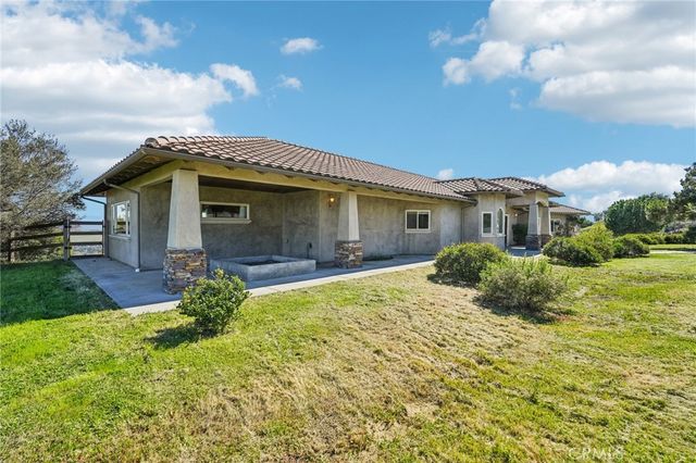 40000 Valle Vista, Murrieta, CA 92562