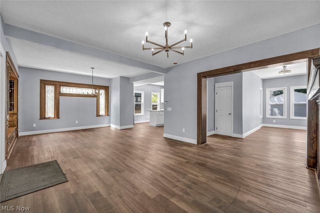 2172 West Boulevard, Cleveland, OH 44102