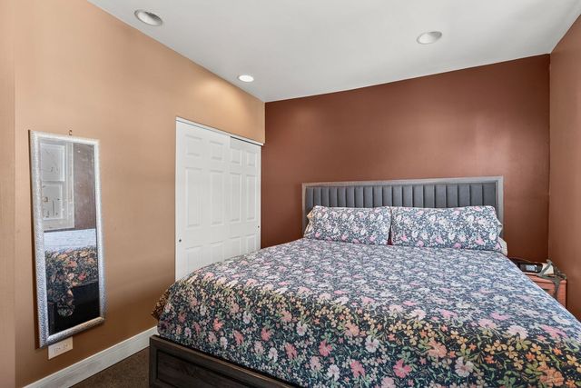 9133 S Racine Avenue, Chicago, IL 60620