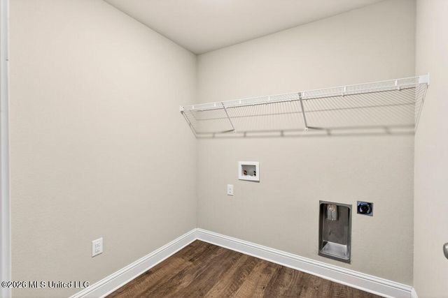 6550 Eastland Circle, Biloxi, MS 39532