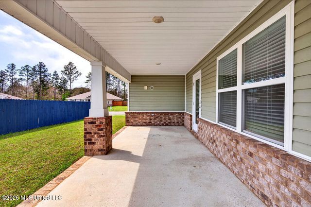 6550 Eastland Circle, Biloxi, MS 39532