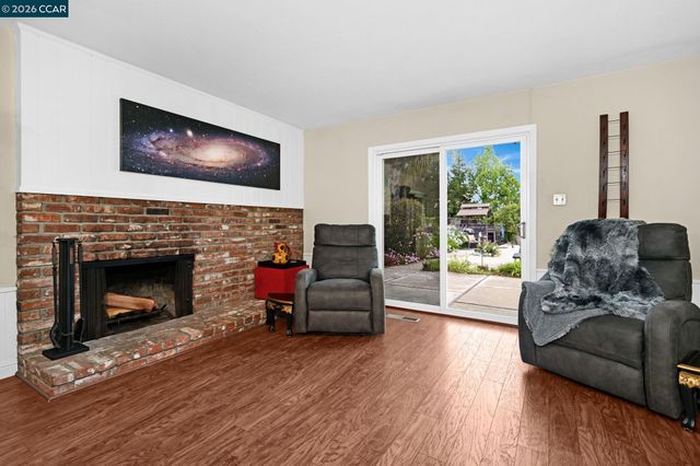 341 Twinview Dr, Pleasant Hill, CA 94523