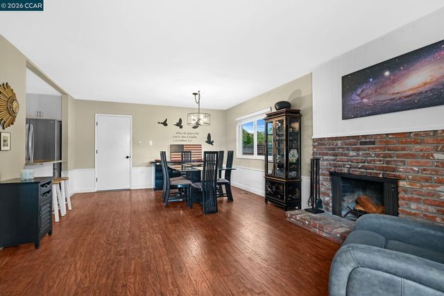 341 Twinview Dr, Pleasant Hill, CA 94523