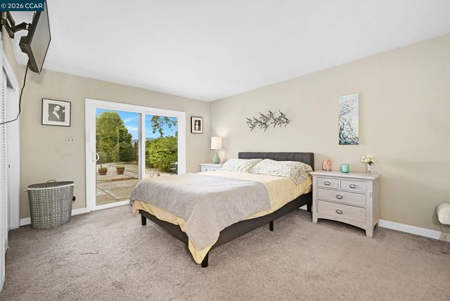 341 Twinview Dr, Pleasant Hill, CA 94523