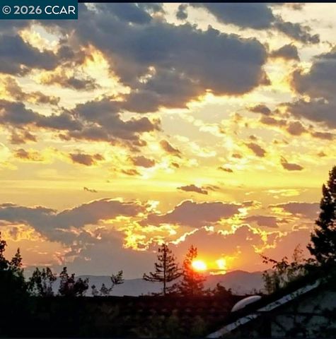 341 Twinview Dr, Pleasant Hill, CA 94523