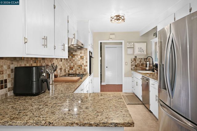 341 Twinview Dr, Pleasant Hill, CA 94523