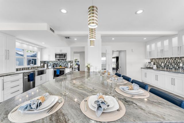 1472 SW 13th Street, Boca Raton, FL 33486