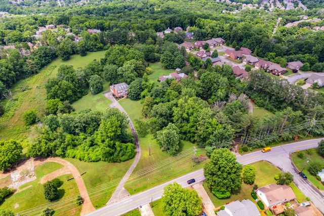 641 Old Lebanon Dirt Rd, Hermitage, TN 37076