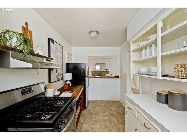 6516 Ne 23RD Ave, Portland, OR 97211