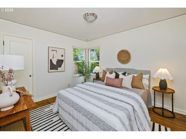 6516 Ne 23RD Ave, Portland, OR 97211