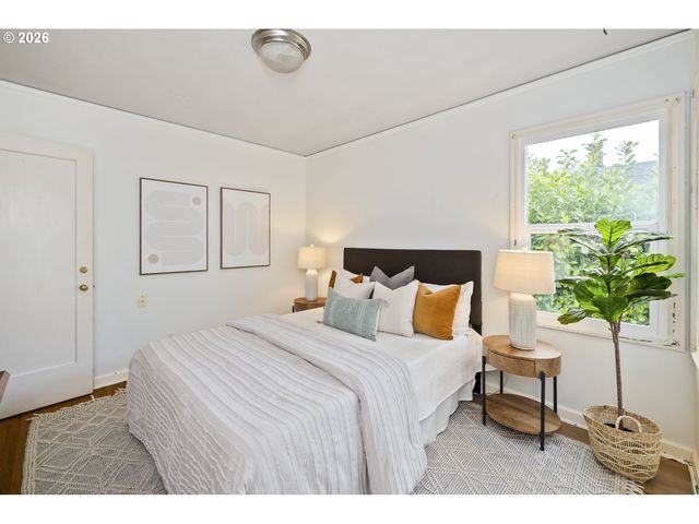 6516 Ne 23RD Ave, Portland, OR 97211