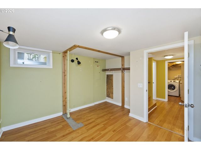 6516 Ne 23RD Ave, Portland, OR 97211