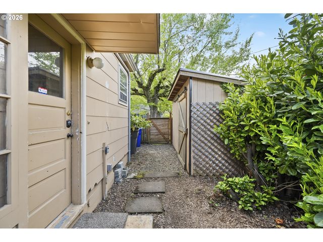6516 Ne 23RD Ave, Portland, OR 97211
