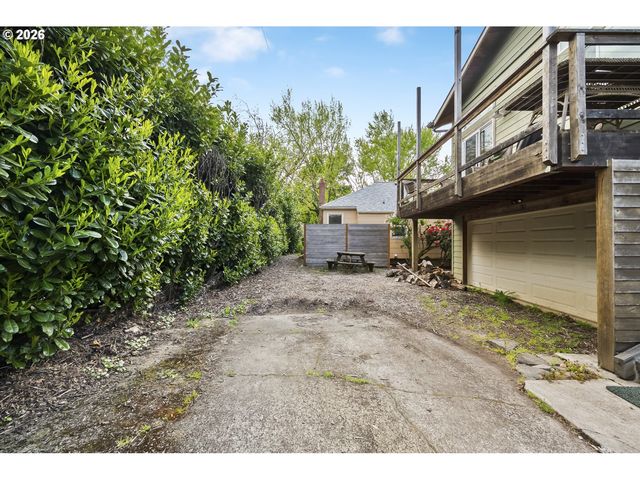6516 Ne 23RD Ave, Portland, OR 97211