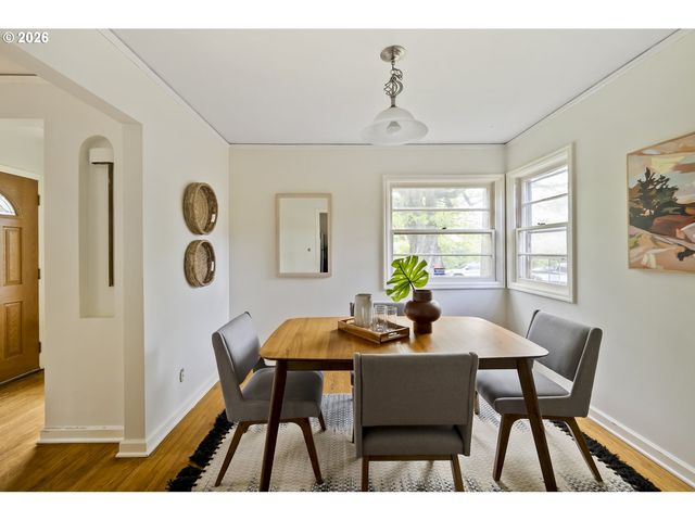6516 Ne 23RD Ave, Portland, OR 97211