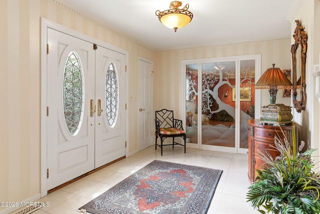 2 Constitution Drive, Leonardo, NJ 07737