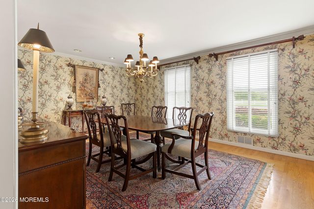 2 Constitution Drive, Leonardo, NJ 07737