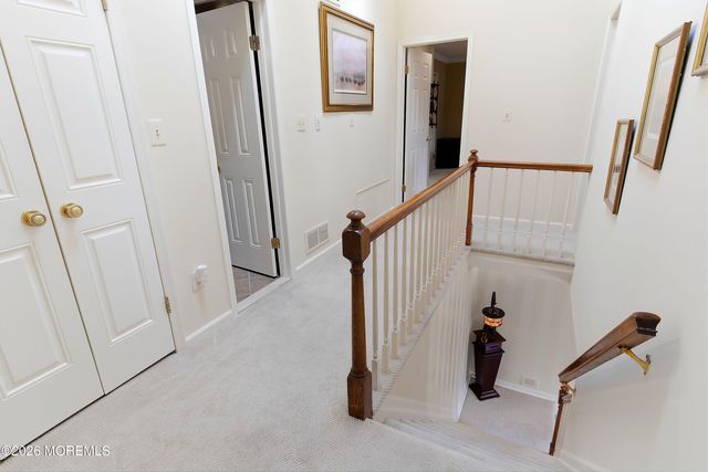 2 Constitution Drive, Leonardo, NJ 07737