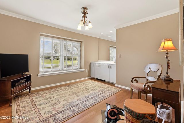 2 Constitution Drive, Leonardo, NJ 07737
