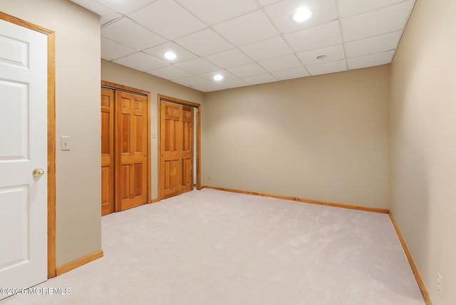 2 Constitution Drive, Leonardo, NJ 07737