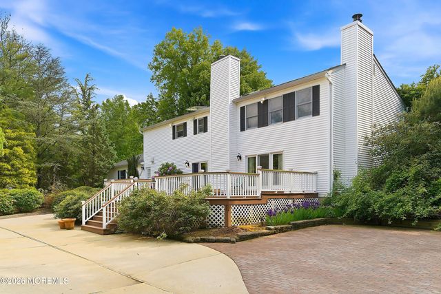 2 Constitution Drive, Leonardo, NJ 07737