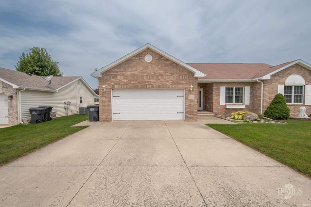 7816 W Frankie Lane, Yorktown, IN 47396