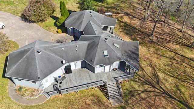 165 Cedar Point Rd, Bumpus Mills, TN 37028