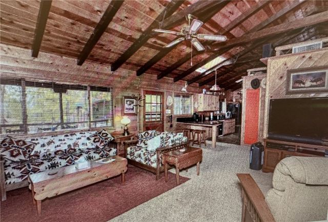 6465 E Crumb Road, Kingman, AZ 86401