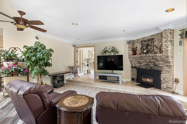 841 OLD MILFORD FARMS, Milford Charter Township, MI 48381