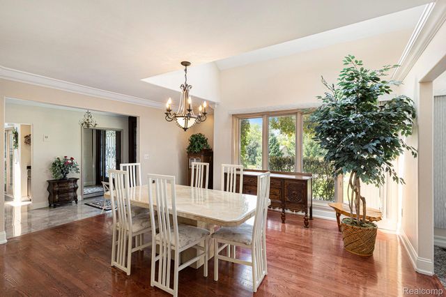 841 OLD MILFORD FARMS, Milford Charter Township, MI 48381