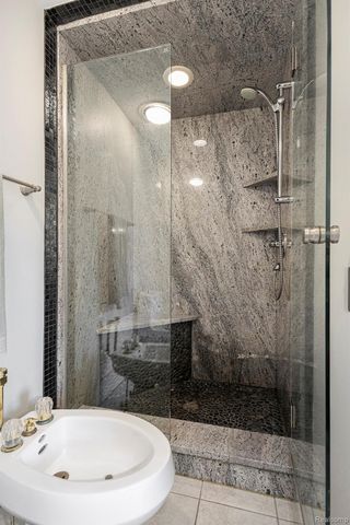 841 OLD MILFORD FARMS, Milford Charter Township, MI 48381