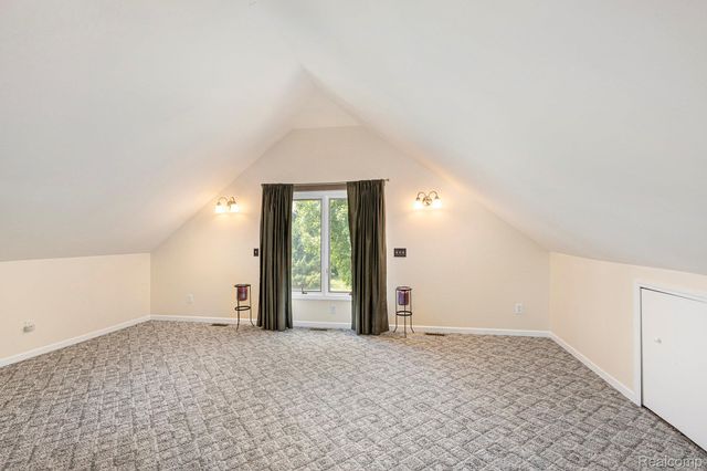 841 OLD MILFORD FARMS, Milford Charter Township, MI 48381