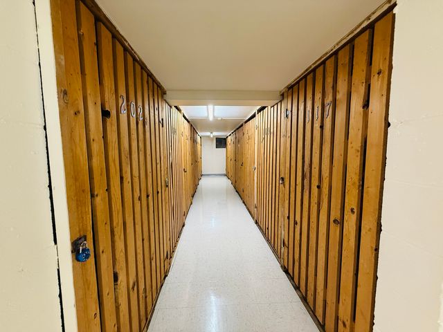 4250 Saratoga Avenue L305, Downers Grove, IL 60515