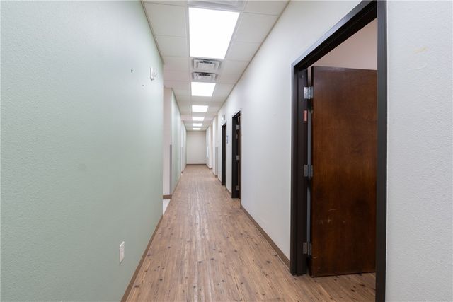 101 N 37th Street, Rogers, AR 72756