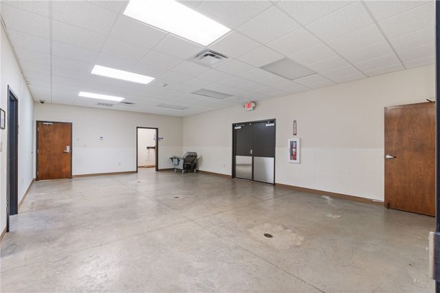 101 N 37th Street, Rogers, AR 72756