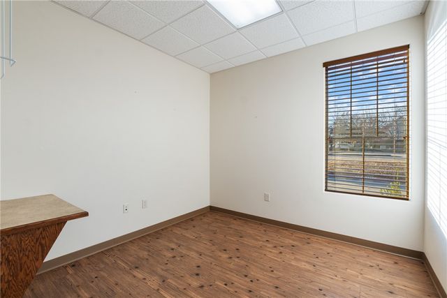 101 N 37th Street, Rogers, AR 72756