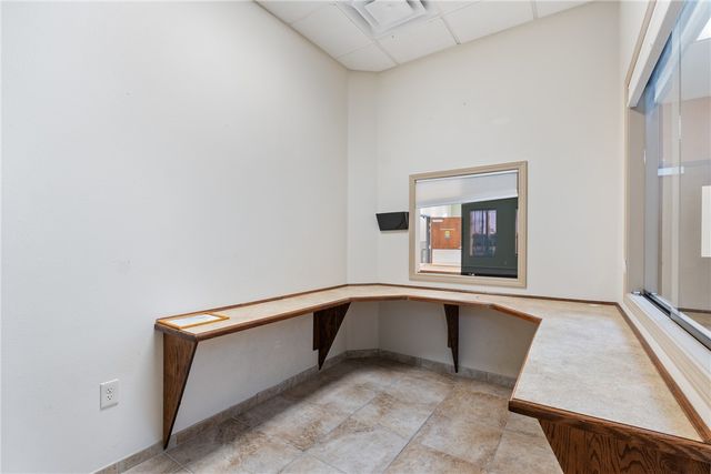 101 N 37th Street, Rogers, AR 72756