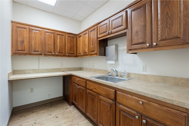 101 N 37th Street, Rogers, AR 72756