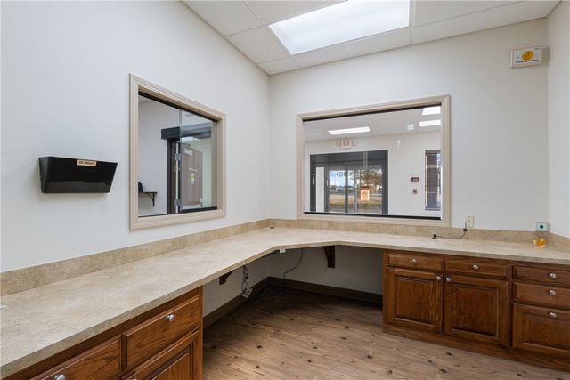 101 N 37th Street, Rogers, AR 72756