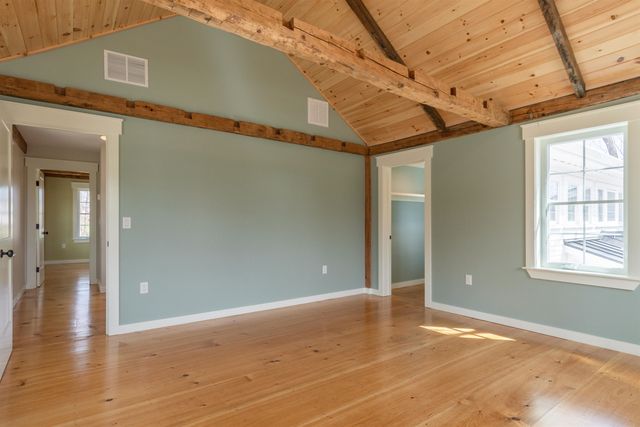 4 Spaulding Lane, Hollis, NH 03049