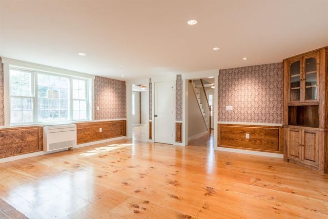 4 Spaulding Lane, Hollis, NH 03049