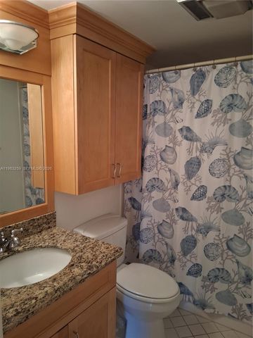 7556 Stirling Road 123, Davie, FL 33024
