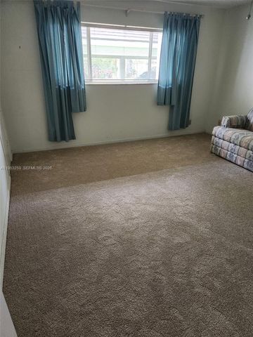 7556 Stirling Road 123, Davie, FL 33024