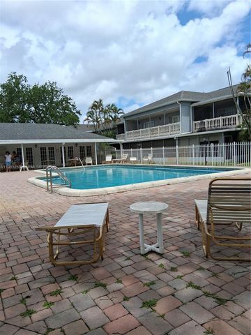 7556 Stirling Road 123, Davie, FL 33024