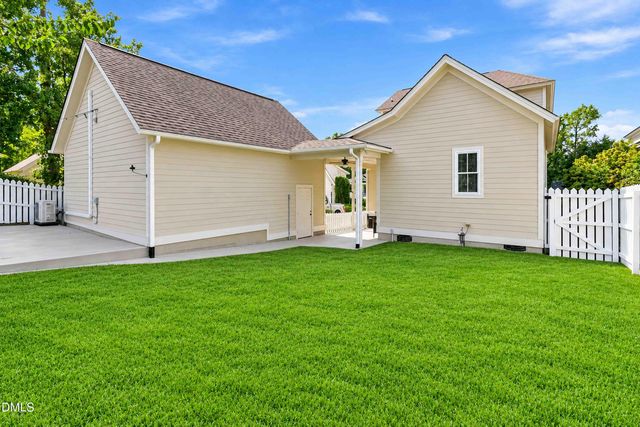 90 Ellen Circle, Clayton, NC 27527