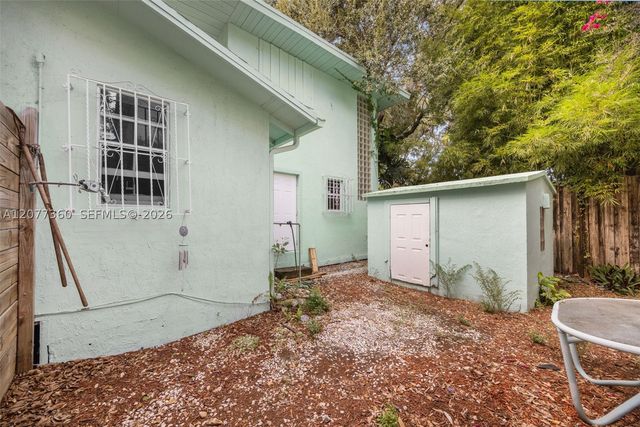 2952 Louise St, Coconut Grove, FL 33133