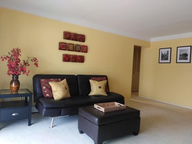 22039 E 11 Mile Road 20, Saint Clair Shores, MI 48081