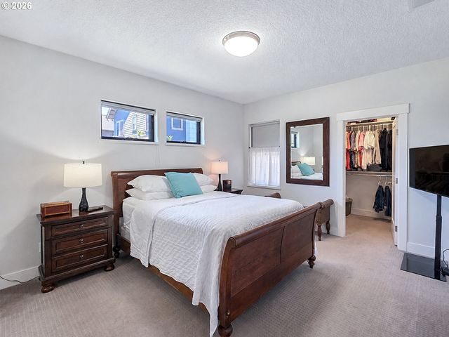 1040 BERKELEY Ln E, Monmouth, OR 97361