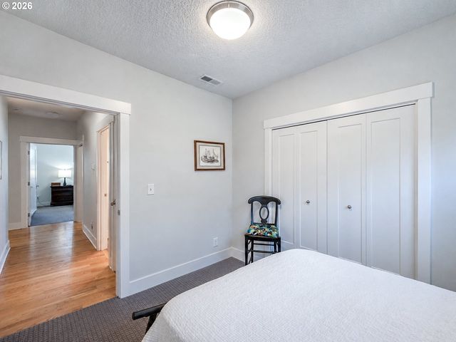 1040 BERKELEY Ln E, Monmouth, OR 97361