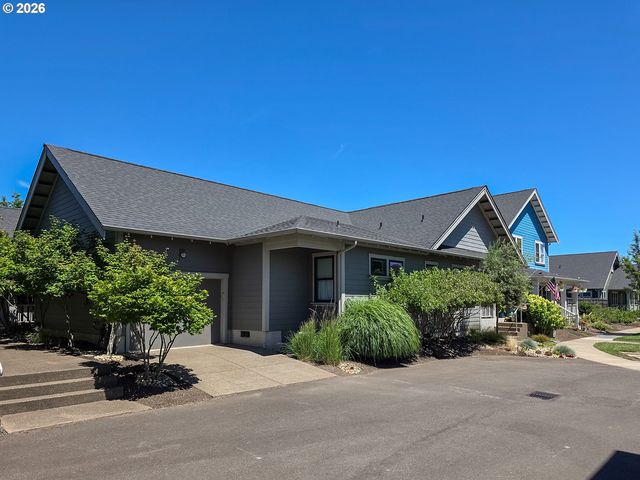 1040 BERKELEY Ln E, Monmouth, OR 97361